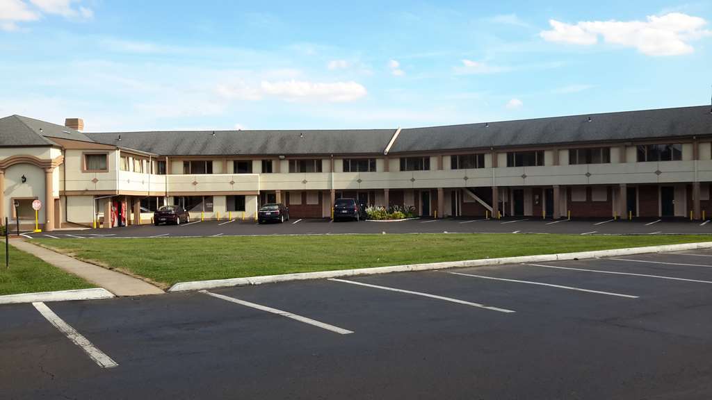 Knights Inn Bristol Levittown Exterior foto
