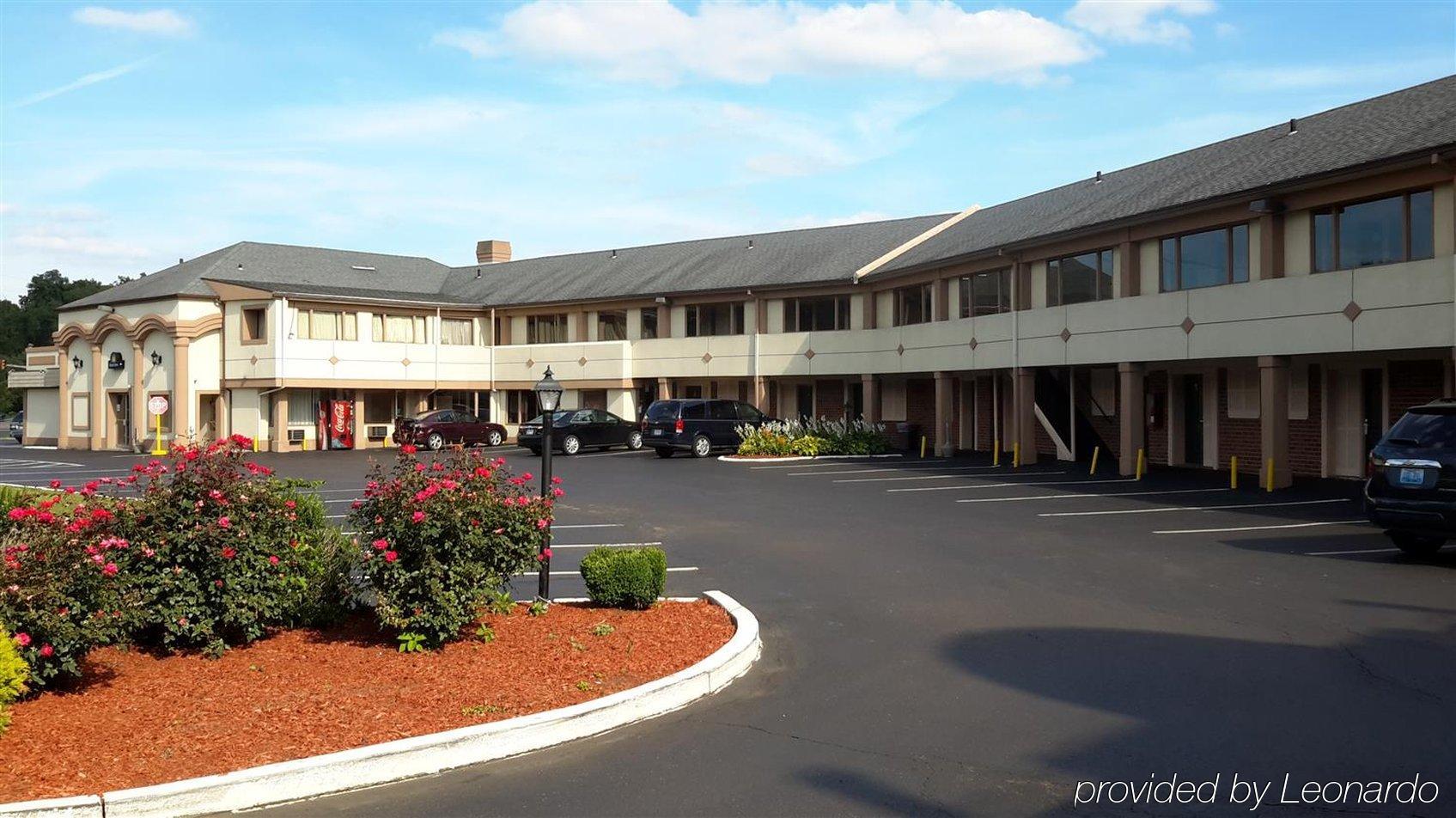 Knights Inn Bristol Levittown Exterior foto